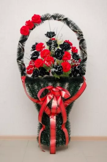 Корзина на похороны 