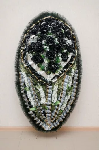 Венок на похороны